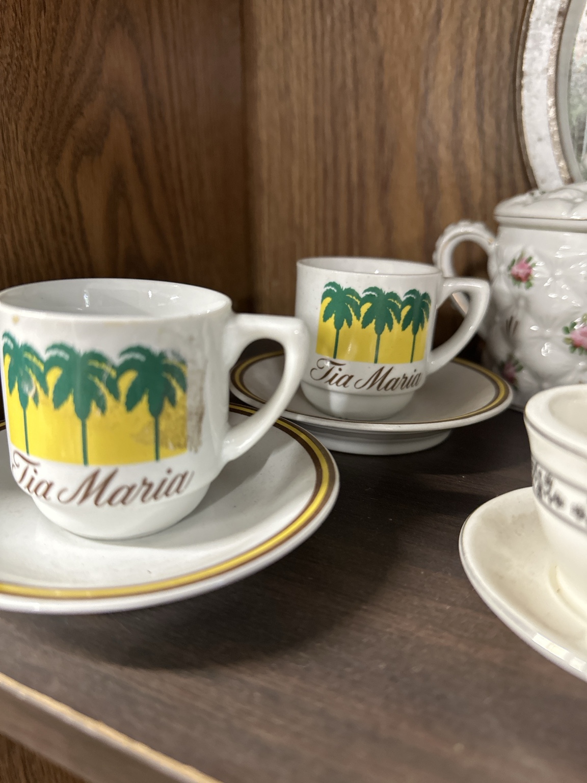 Palm tree cups and saucers
